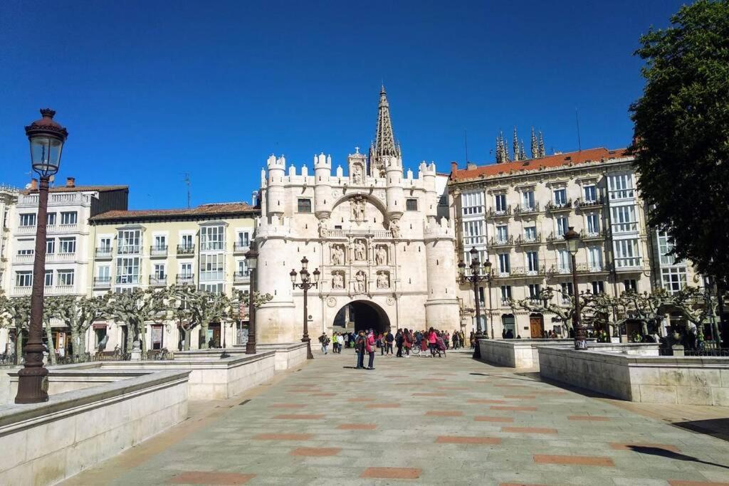 Tu Hogar En El Camino. Burgos Centro. Vut. Wifi Apartment Luaran gambar